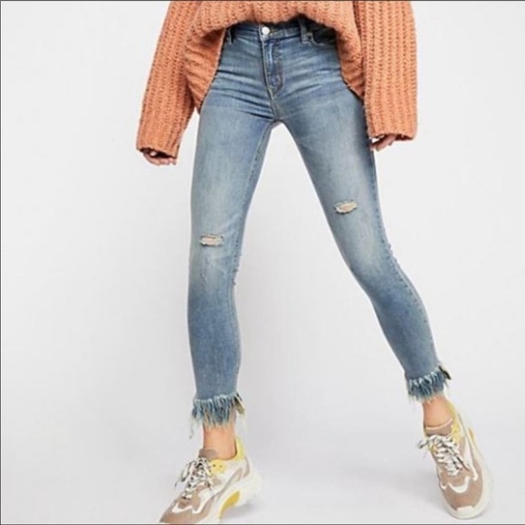 Free People Great Heights Frayed Skinny Jeans Ligh - Picture 9 of 9